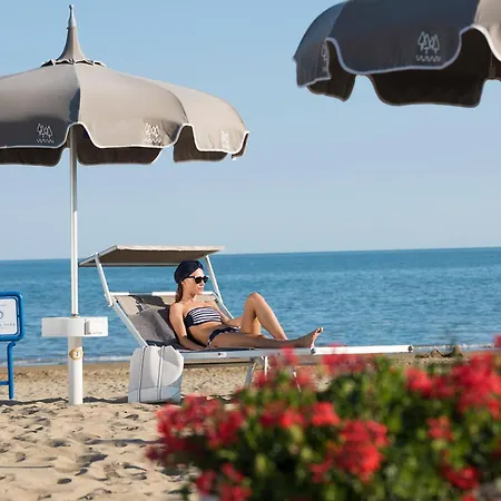 Villaggio Montecarlo 公寓