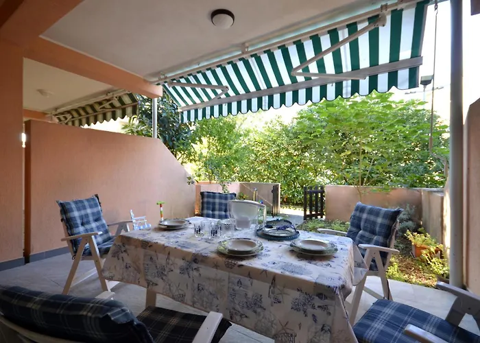 Villaggio Montecarlo 公寓